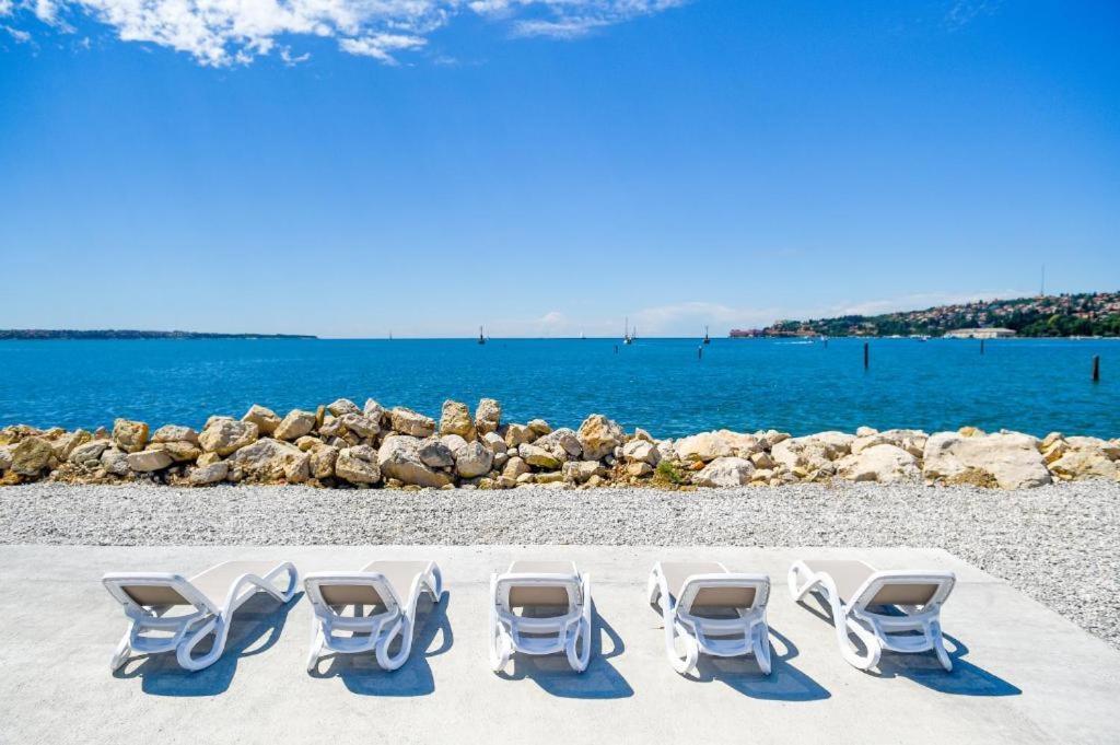 Villa Floating Sea House Aurora Portorož Exterior foto